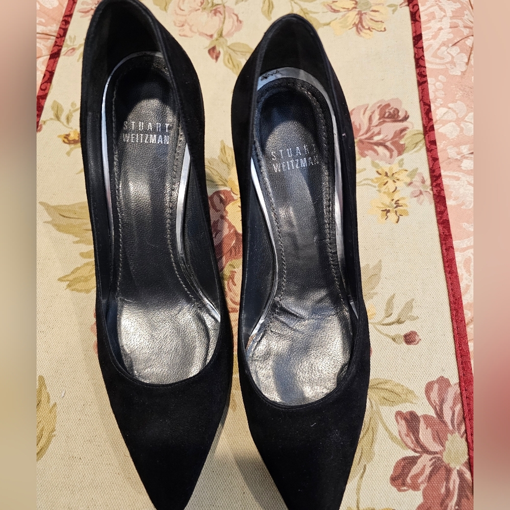 Stuart Weitzman Elegant Black Suede Heels